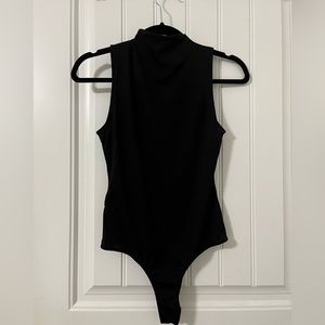 Sleeveless High Nevk Black Bodysuit